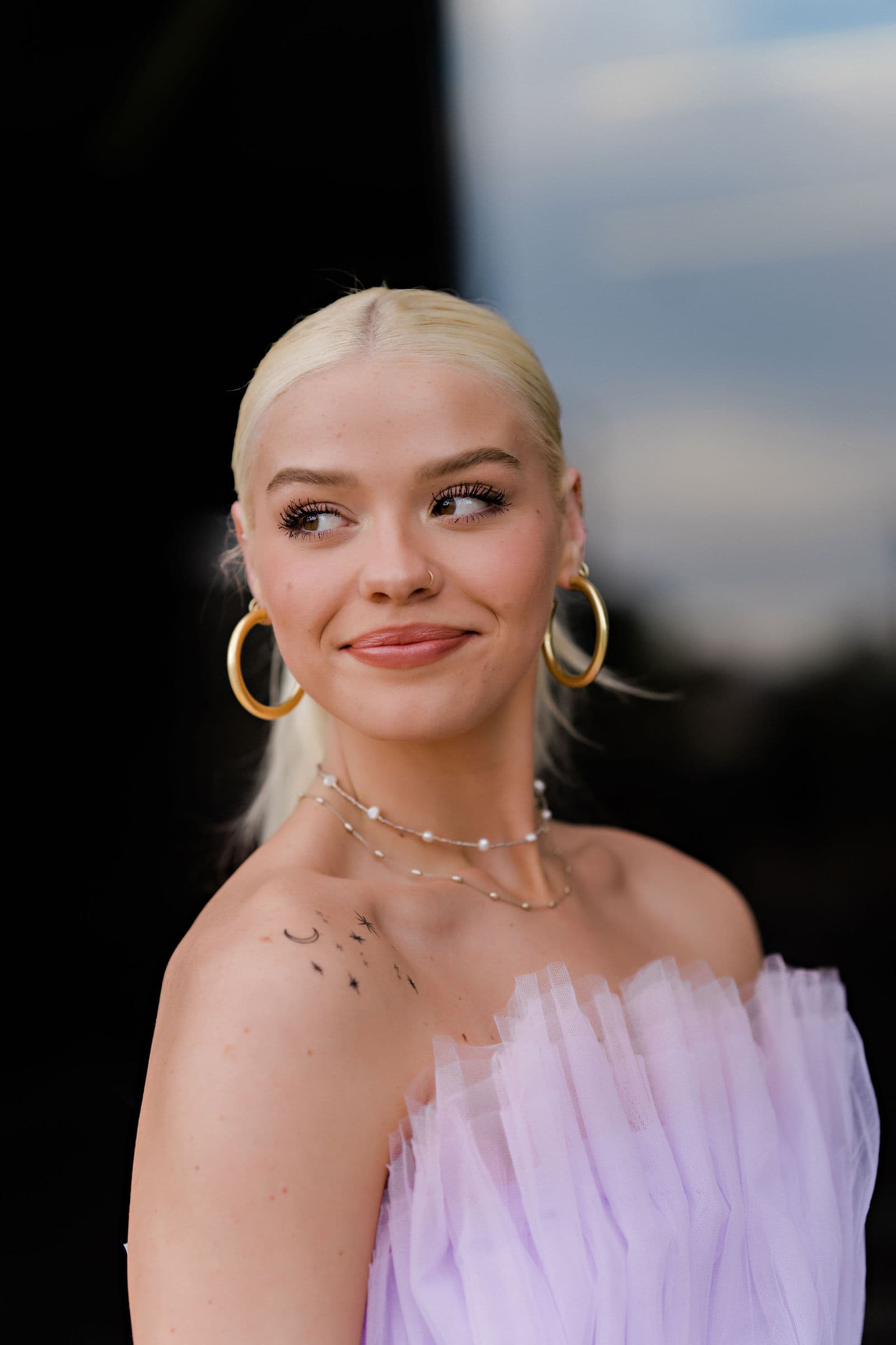 Senior girl lavender tulle gold hoops